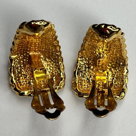 Vintage Gold-Tone Clip-On Earrings With Teal Enamel & Textured Rope Design - Picture 4 of 6